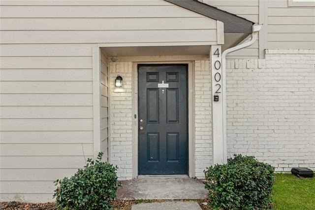 9524 Military Parkway - Photo 0