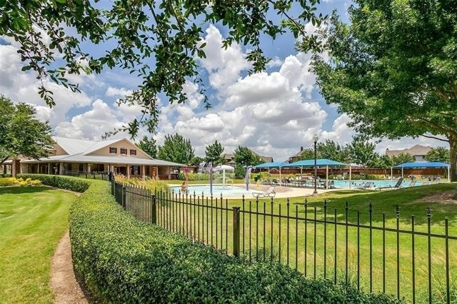 9600 Fox Hill Drive - Photo 30
