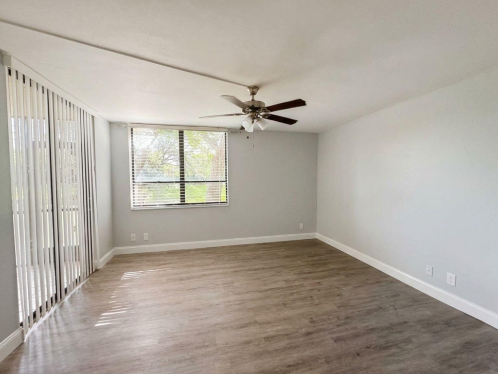 7340 Nw 1st Street - Photo 9