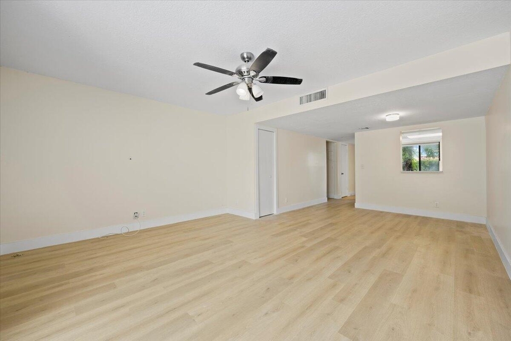 3666 Pinehurst Drive - Photo 8