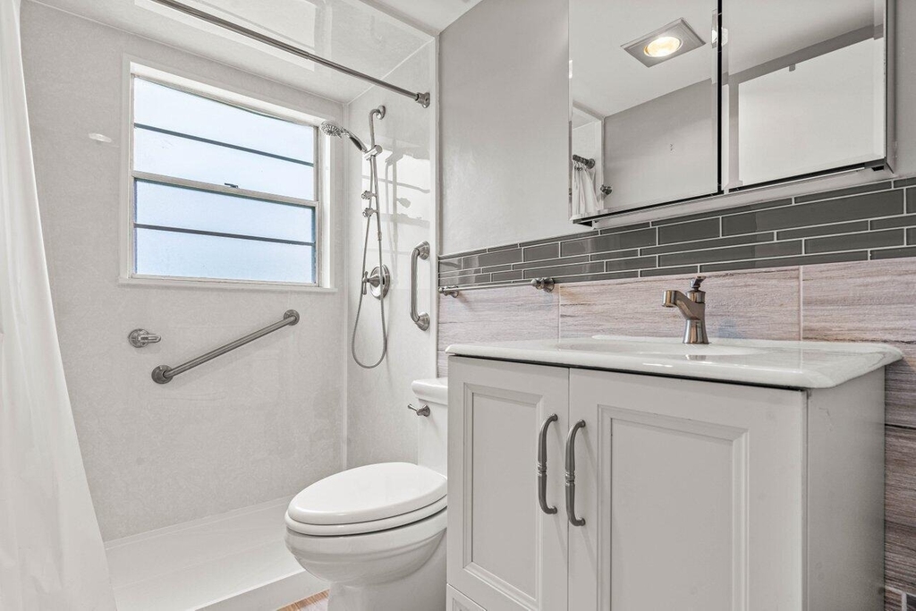74 Mansfield B - Photo 14
