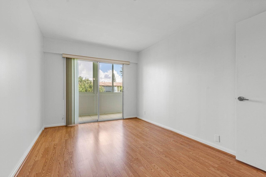 74 Mansfield B - Photo 20
