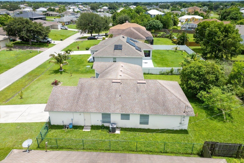 1058 Sw Locke Avenue - Photo 39