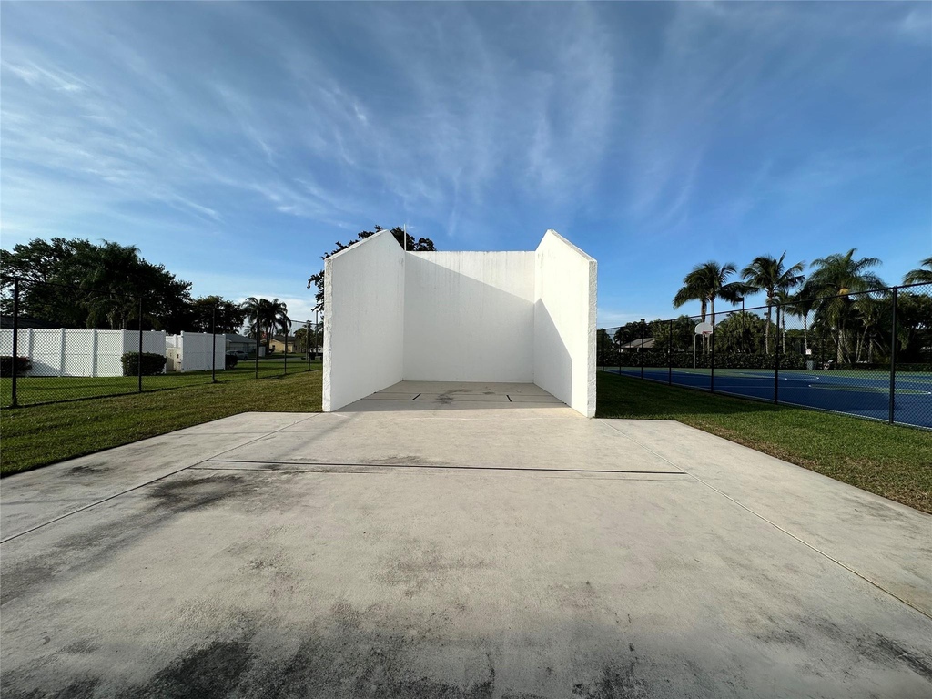 8395 Garden Gate Place - Photo 17