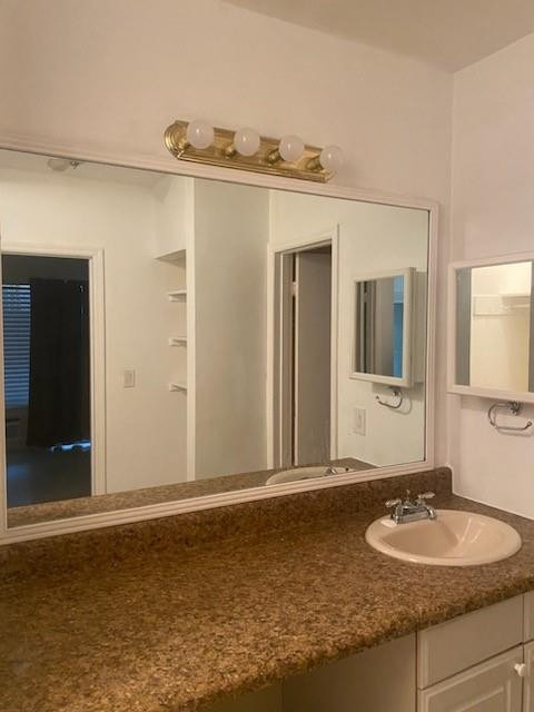 1911 Ne 8th Court - Photo 2