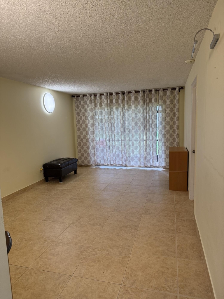 4272 Nw 89th Avenue - Photo 0