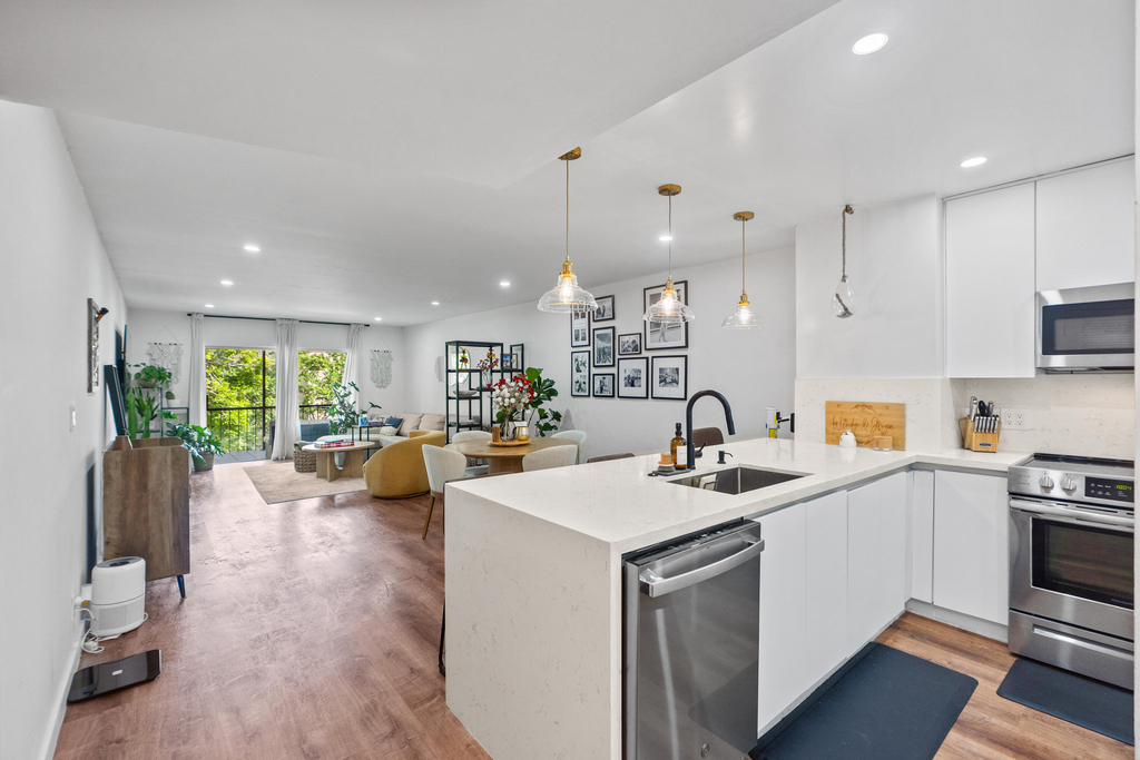 6361 N Falls Cir Drive - Photo 4