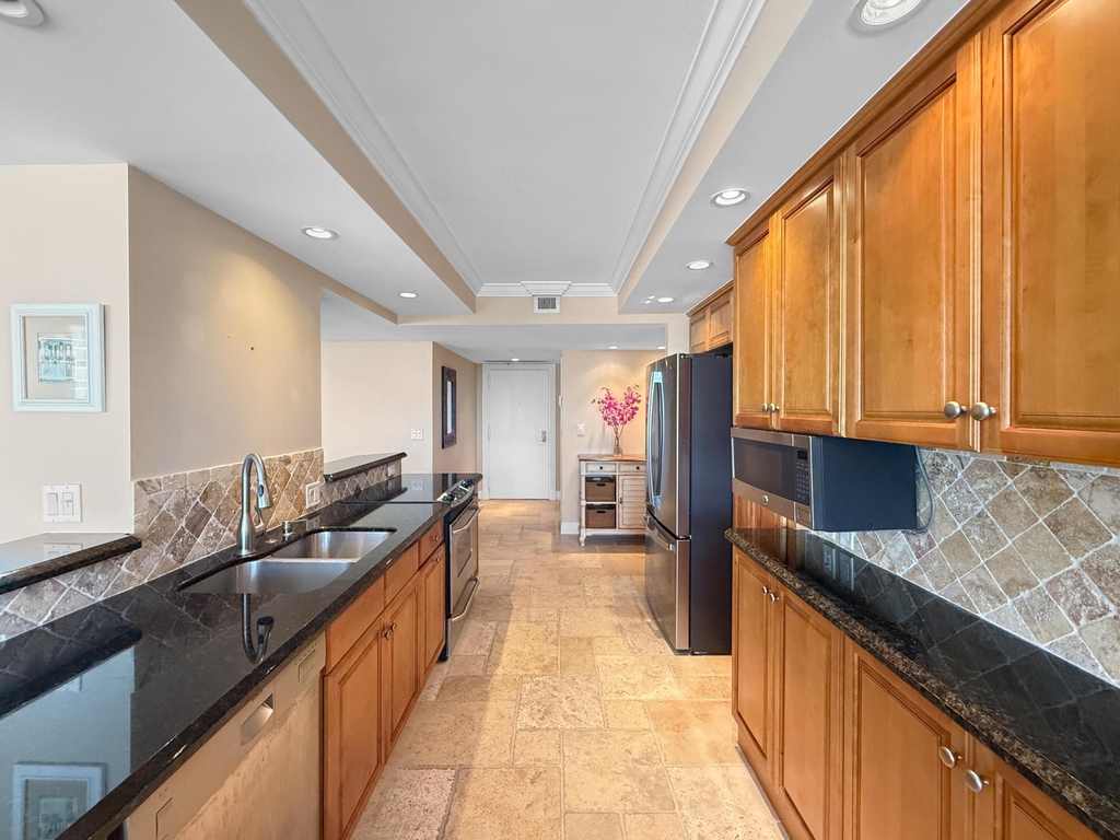 4200 N Ocean - Photo 8