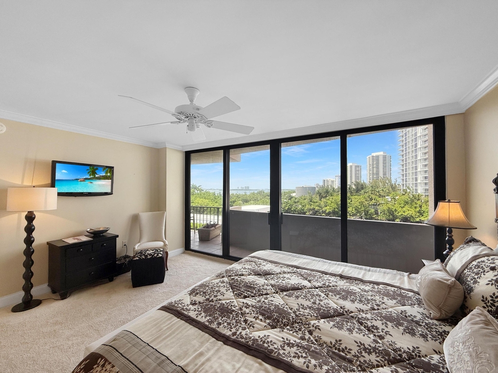 4200 N Ocean - Photo 10