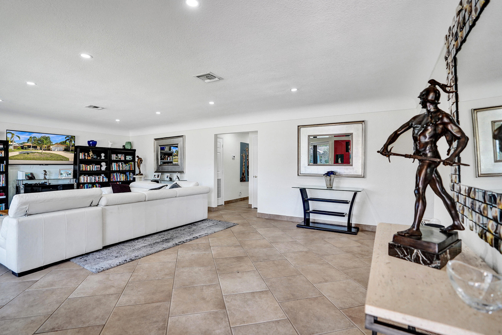 1520 Ne 53rd Street - Photo 9