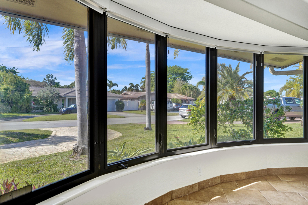 1520 Ne 53rd Street - Photo 12