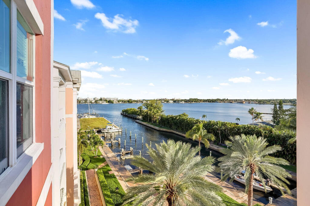 806 E Windward Way - Photo 21