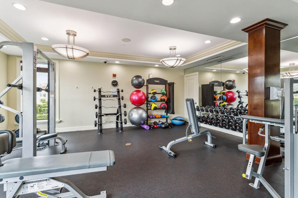 806 E Windward Way - Photo 33