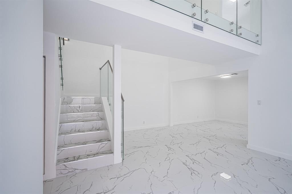 5536 Eton Court - Photo 4