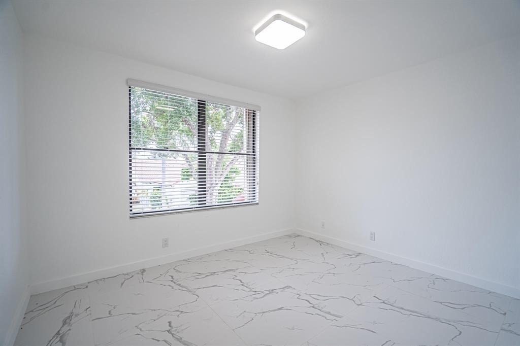 5536 Eton Court - Photo 15