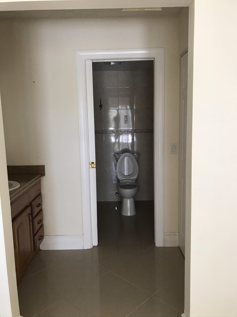 1534 Royal Forest Court - Photo 11
