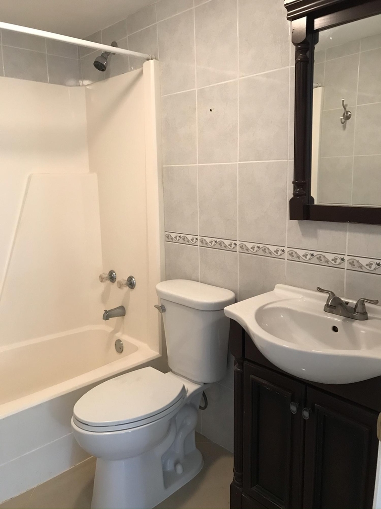 1534 Royal Forest Court - Photo 9