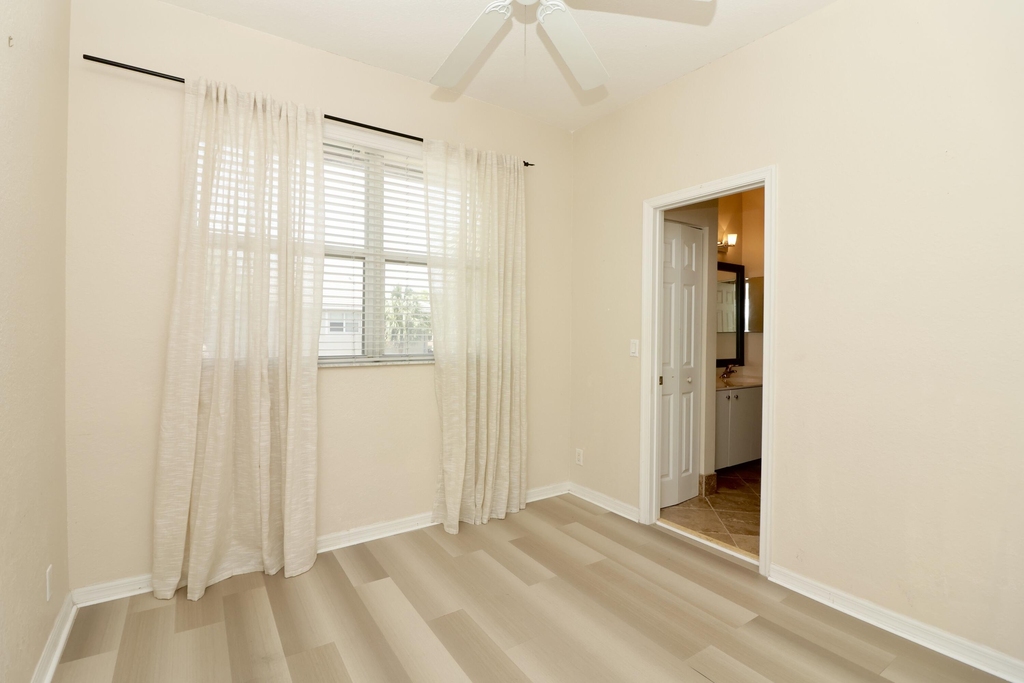 2952 Nw 33rd Lane - Photo 8
