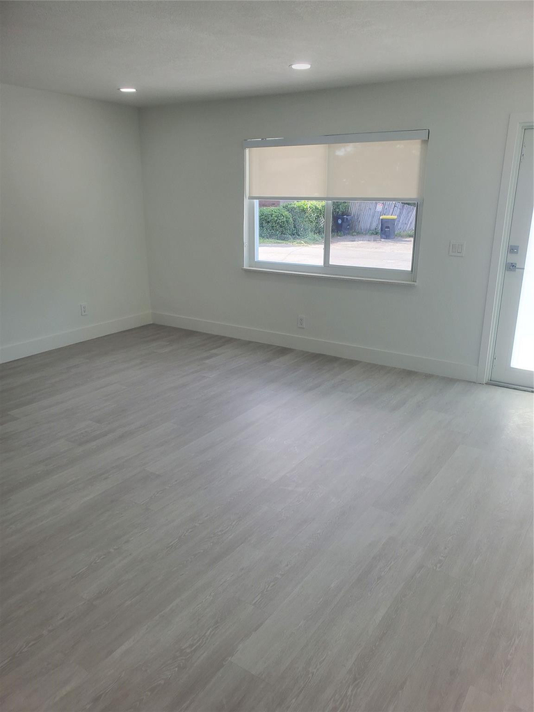 70 Nw 13th Avenue - Photo 19
