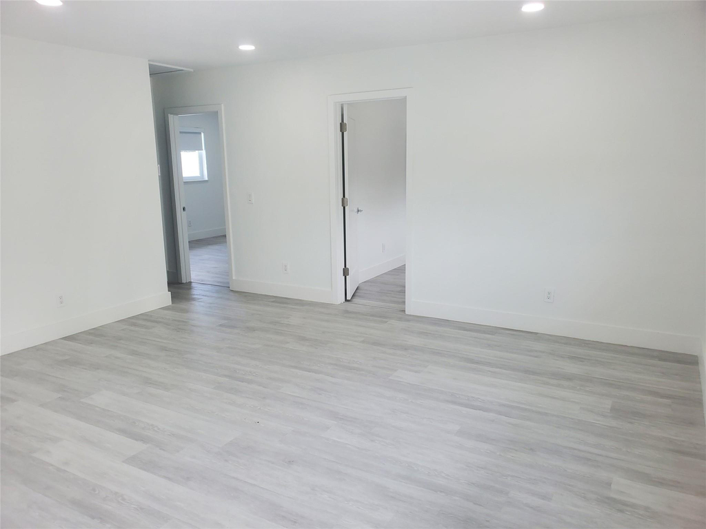 70 Nw 13th Avenue - Photo 3