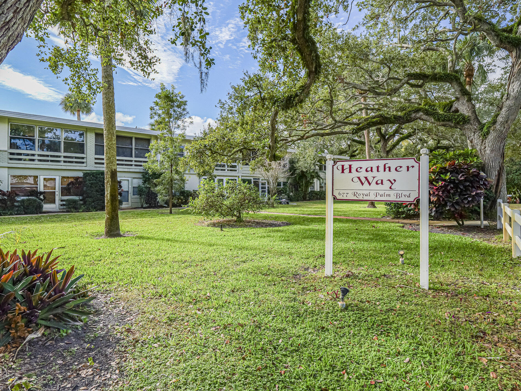677 Royal Palm Boulevard - Photo 1