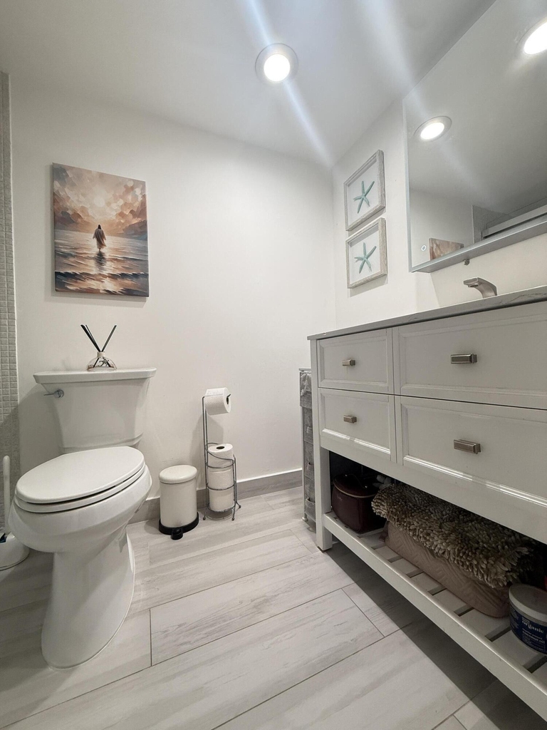 3180 Ne 48th Court - Photo 32
