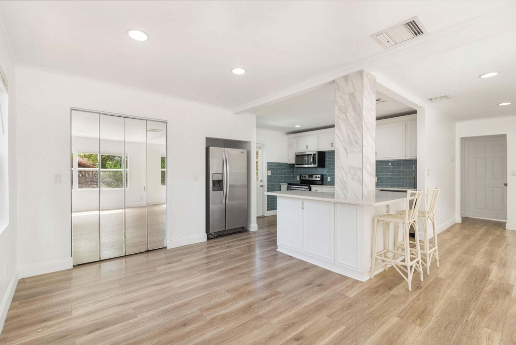 6312 Garden Avenue - Photo 4