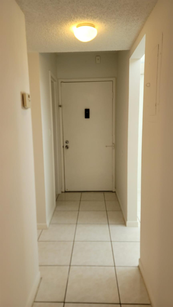 4394 Nw 9th Avenue - Photo 7