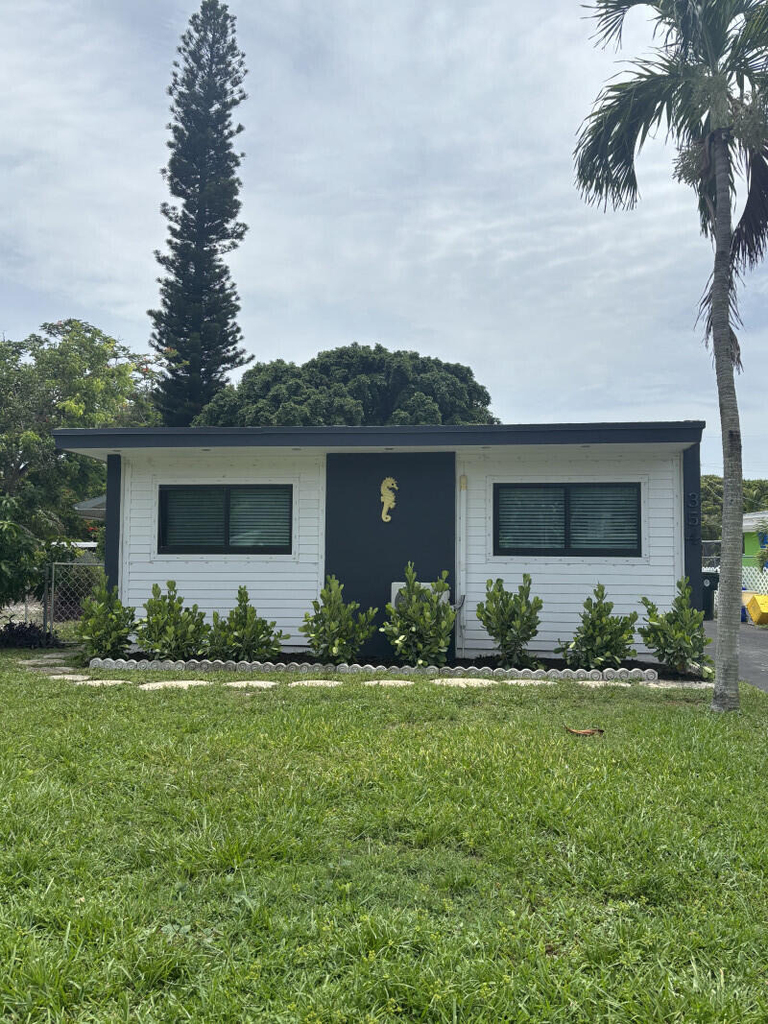 354 Manchester Street - Photo 0