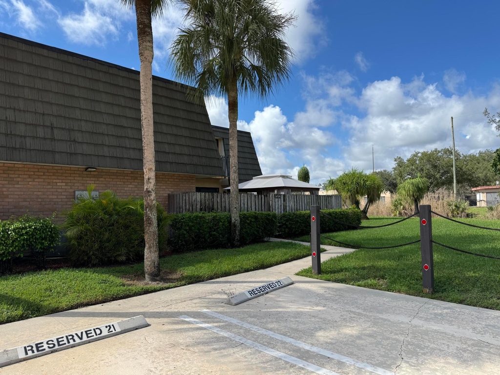 4709 47th Way - Photo 34