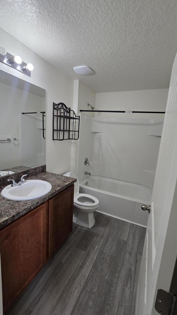 1832 Sw Cameo Boulevard - Photo 1