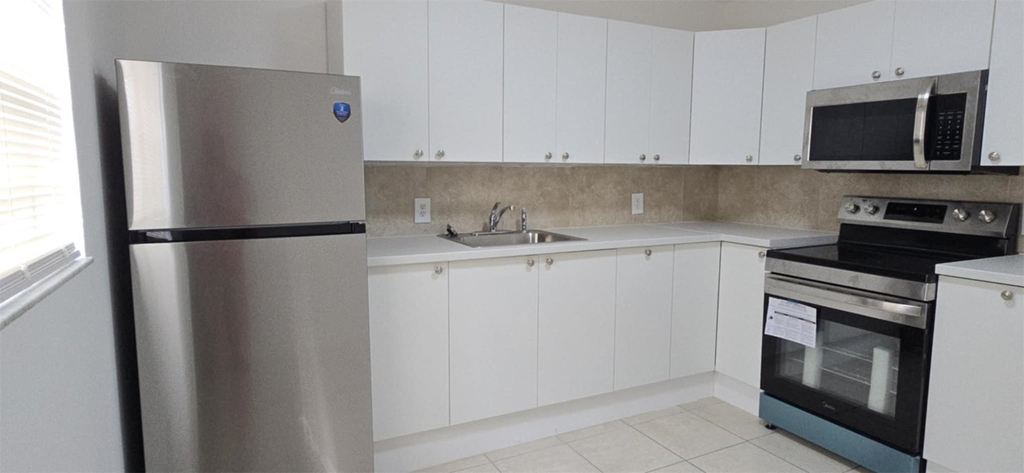 255 Sw 12th Street - Photo 7