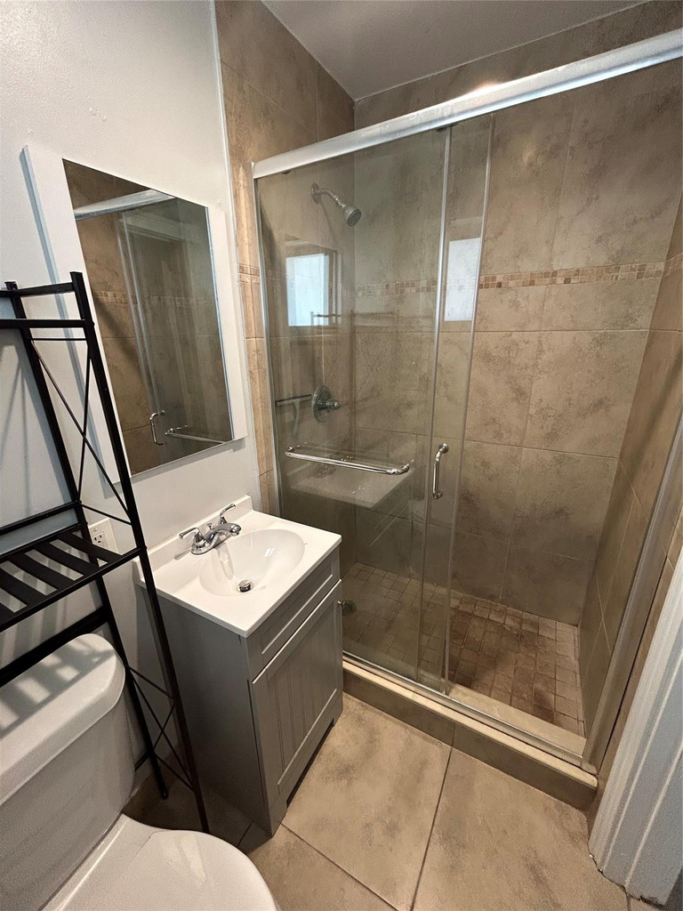 921 Ne 17th Avenue - Photo 9