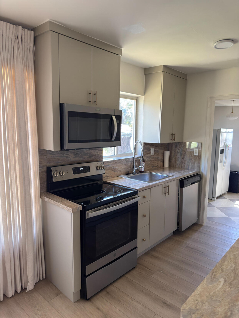 2648 Washington Street - Photo 10