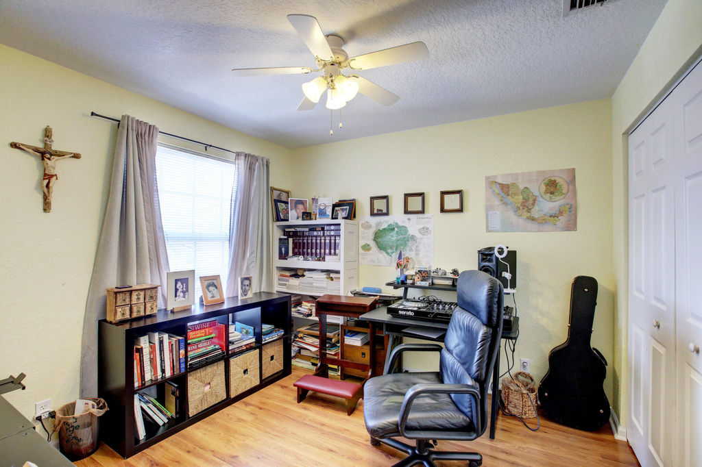 11705 Nw 47th Drive - Photo 13