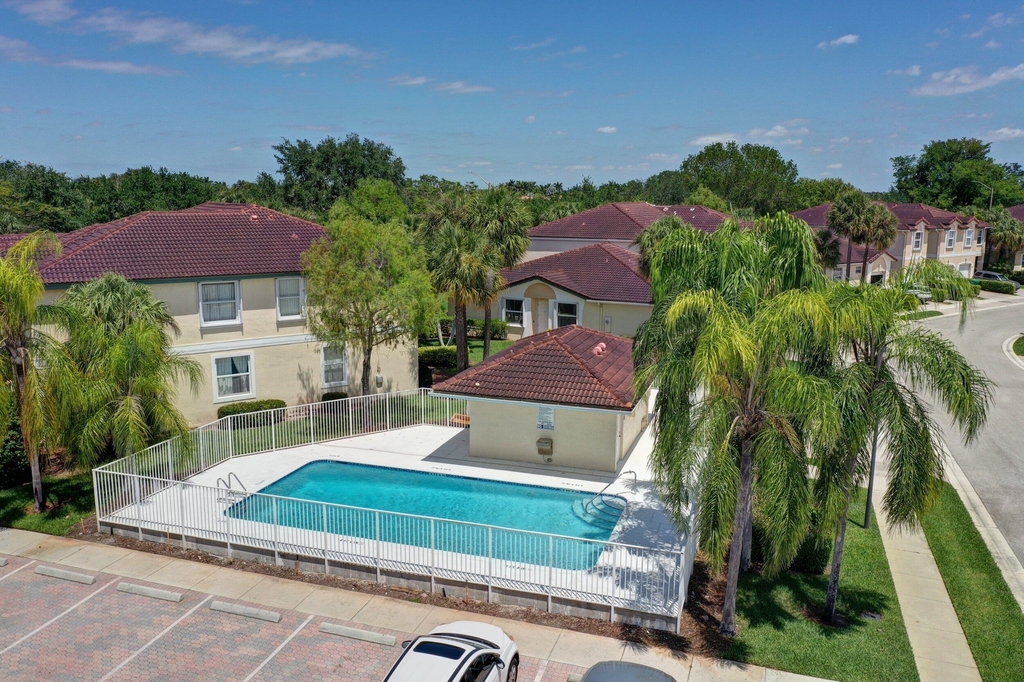 11705 Nw 47th Drive - Photo 39