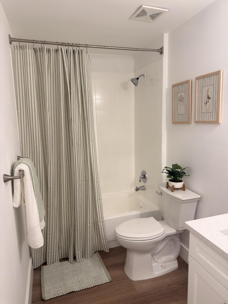 2060 Greenview Shores Boulevard - Photo 11