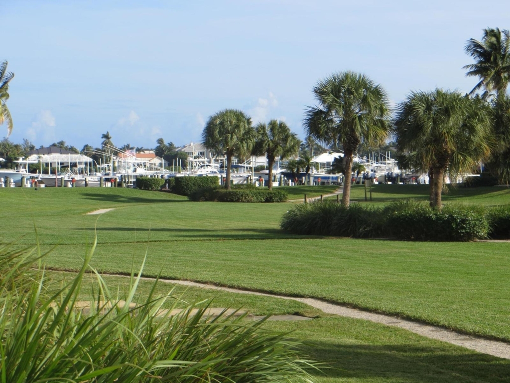 123 Yacht Club Way - Photo 18