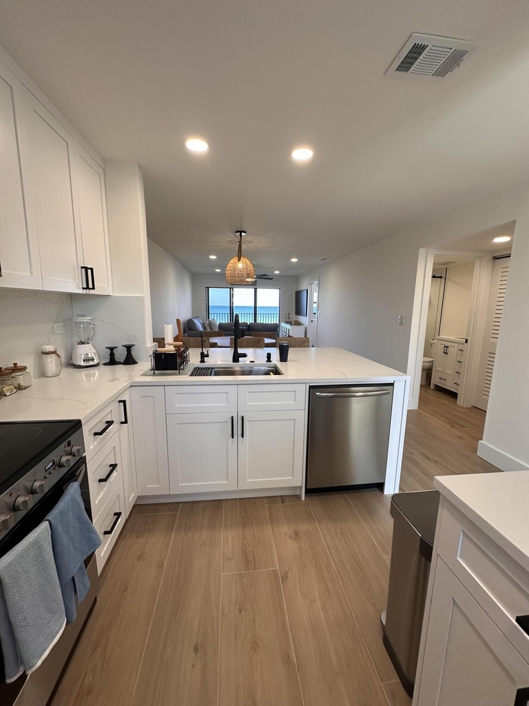 7430 S Ocean Drive - Photo 6