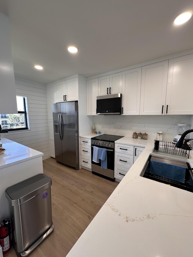 7430 S Ocean Drive - Photo 8