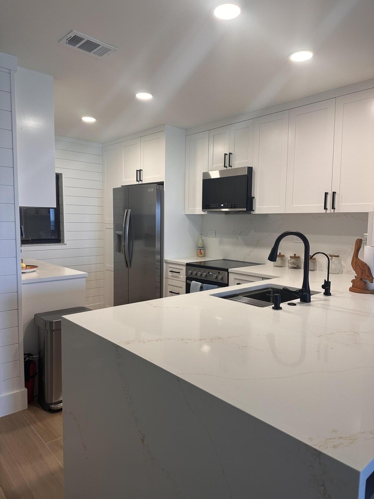 7430 S Ocean Drive - Photo 23
