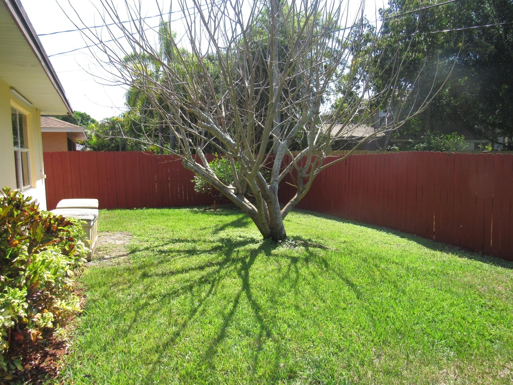 1242 Sw Melrose Avenue - Photo 43