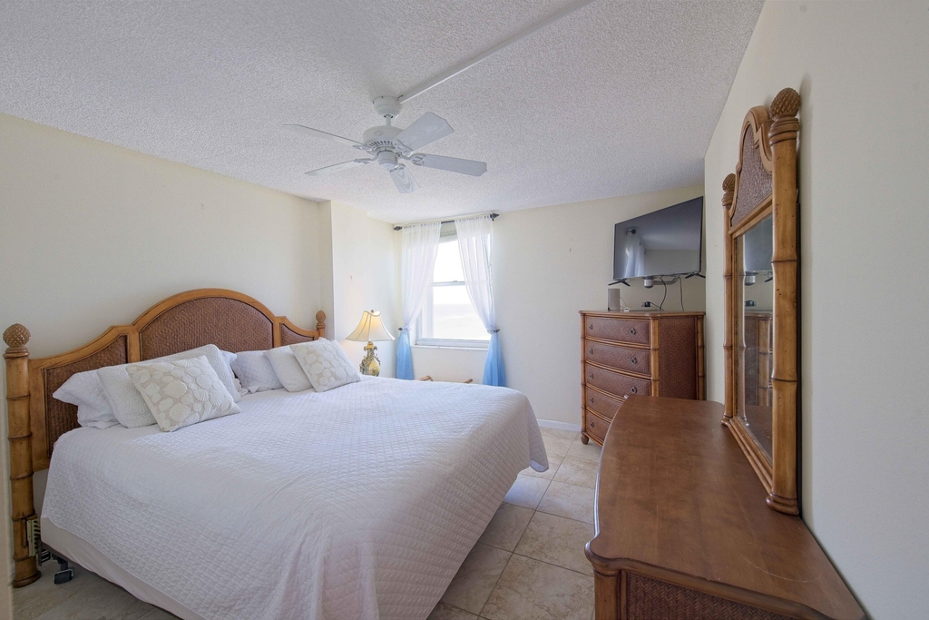 111 Briny Avenue - Photo 14