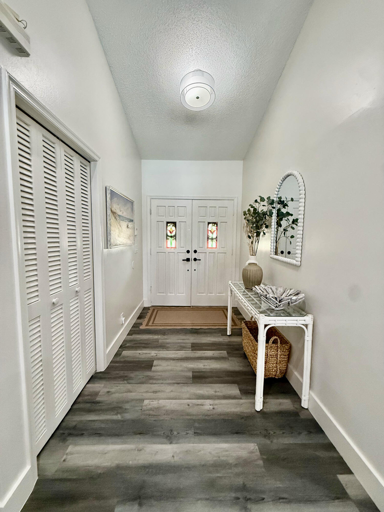 325 Knotty Wood Lane - Photo 2
