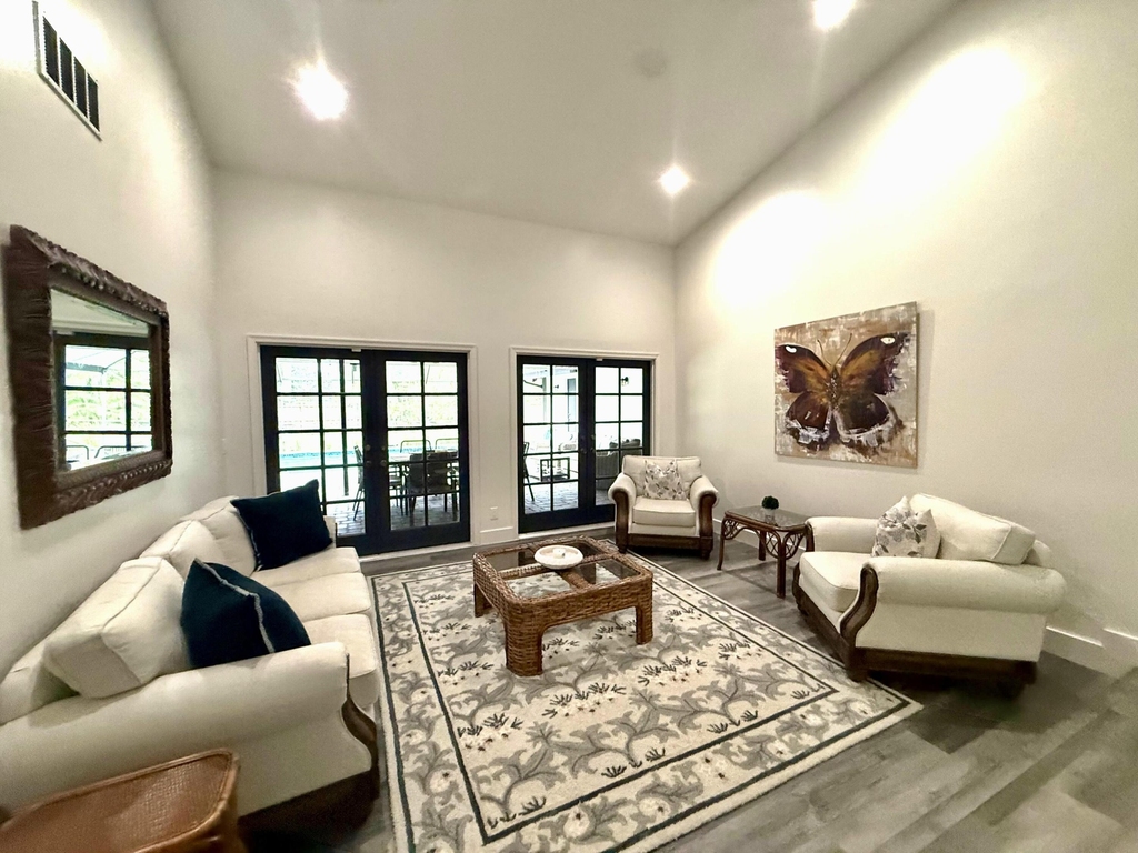 325 Knotty Wood Lane - Photo 4