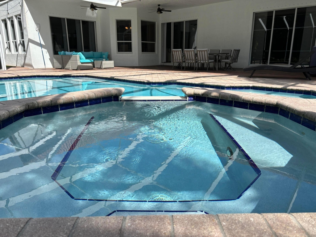 1920 S Club Drive - Photo 4