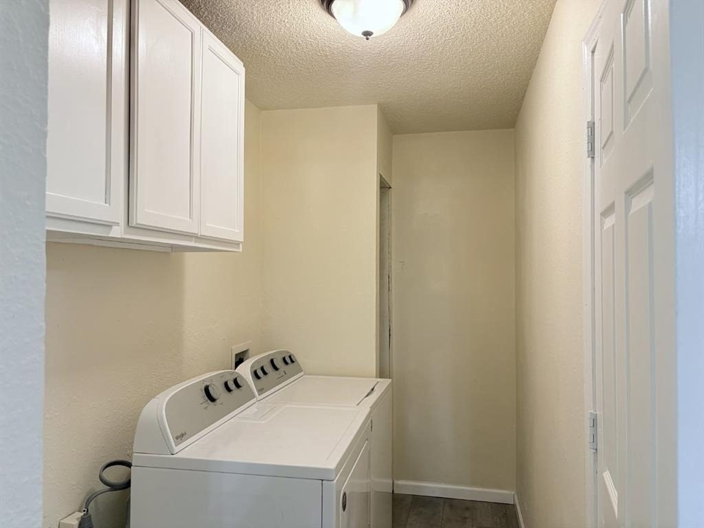 711 Meadowlake Drive - Photo 8