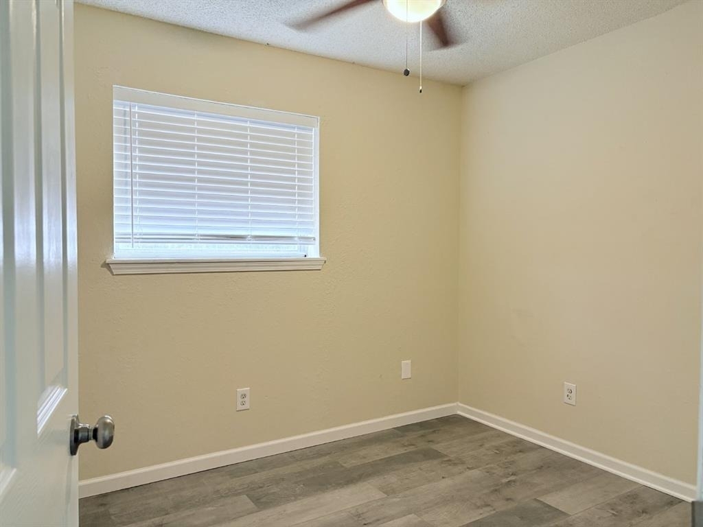711 Meadowlake Drive - Photo 11