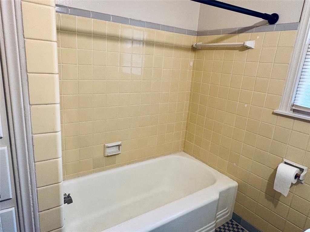 5305 N Walker Avenue - Photo 10