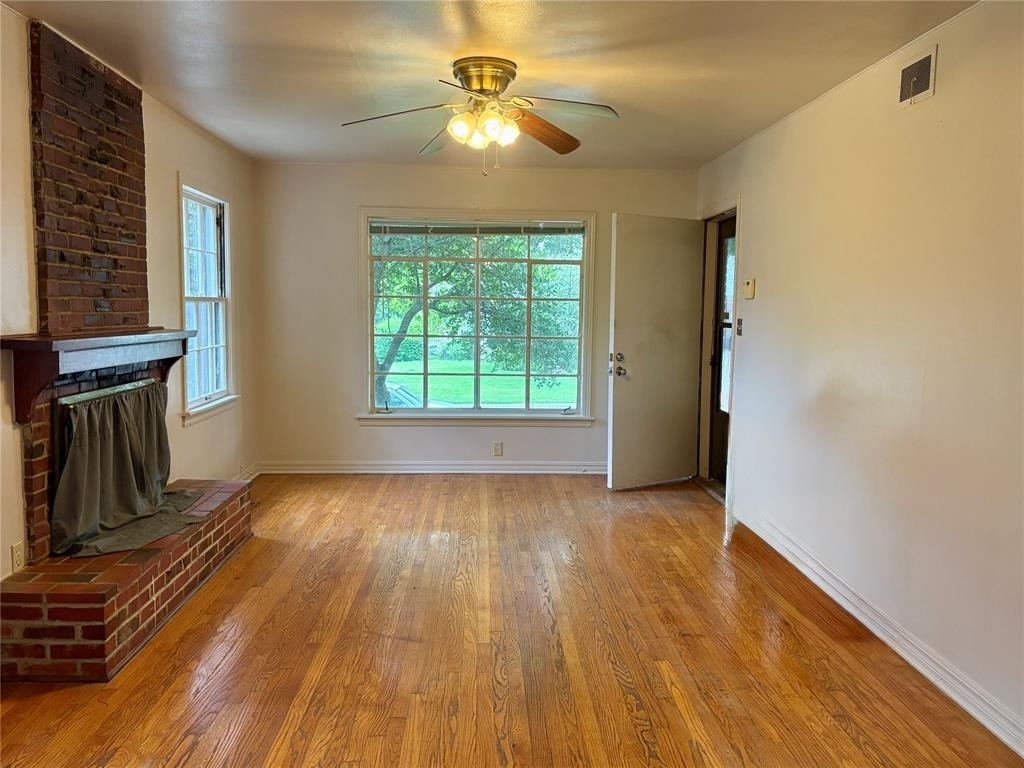 5305 N Walker Avenue - Photo 2